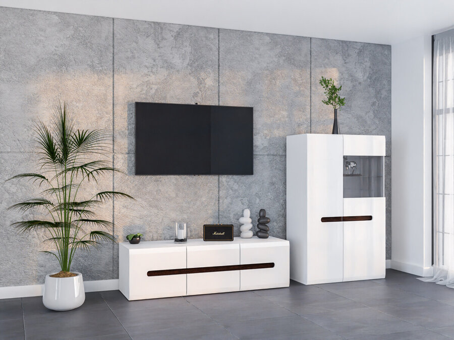 Möbel-Kollektion Serveso