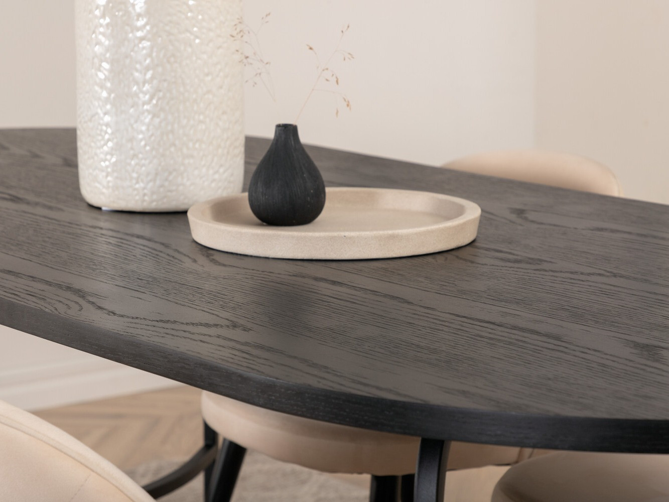 Essgruppe Dallas 2526 (Cremefarben + Schwarz)