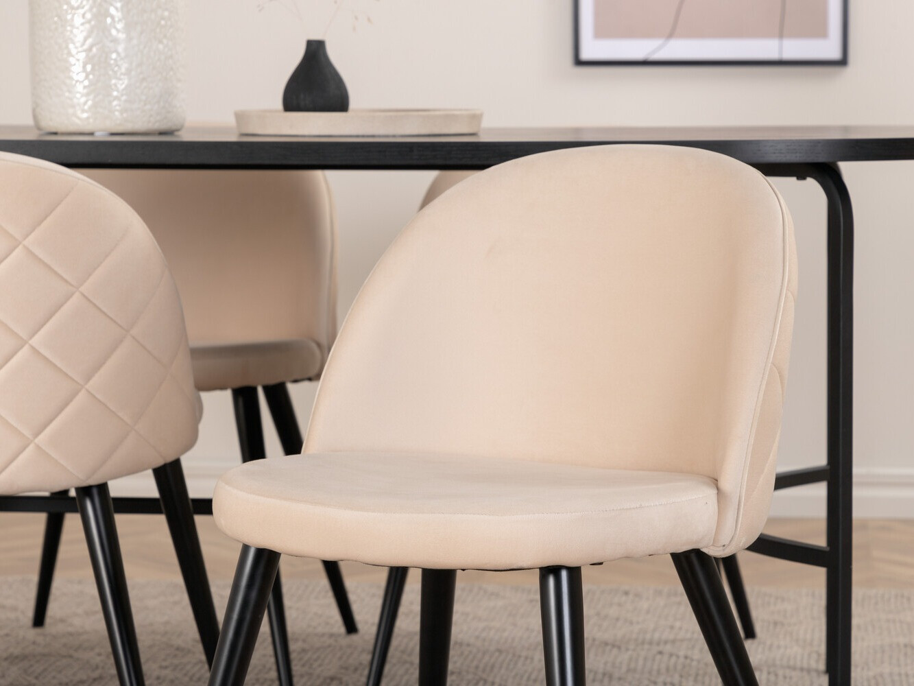 Essgruppe Dallas 2526 (Cremefarben + Schwarz)