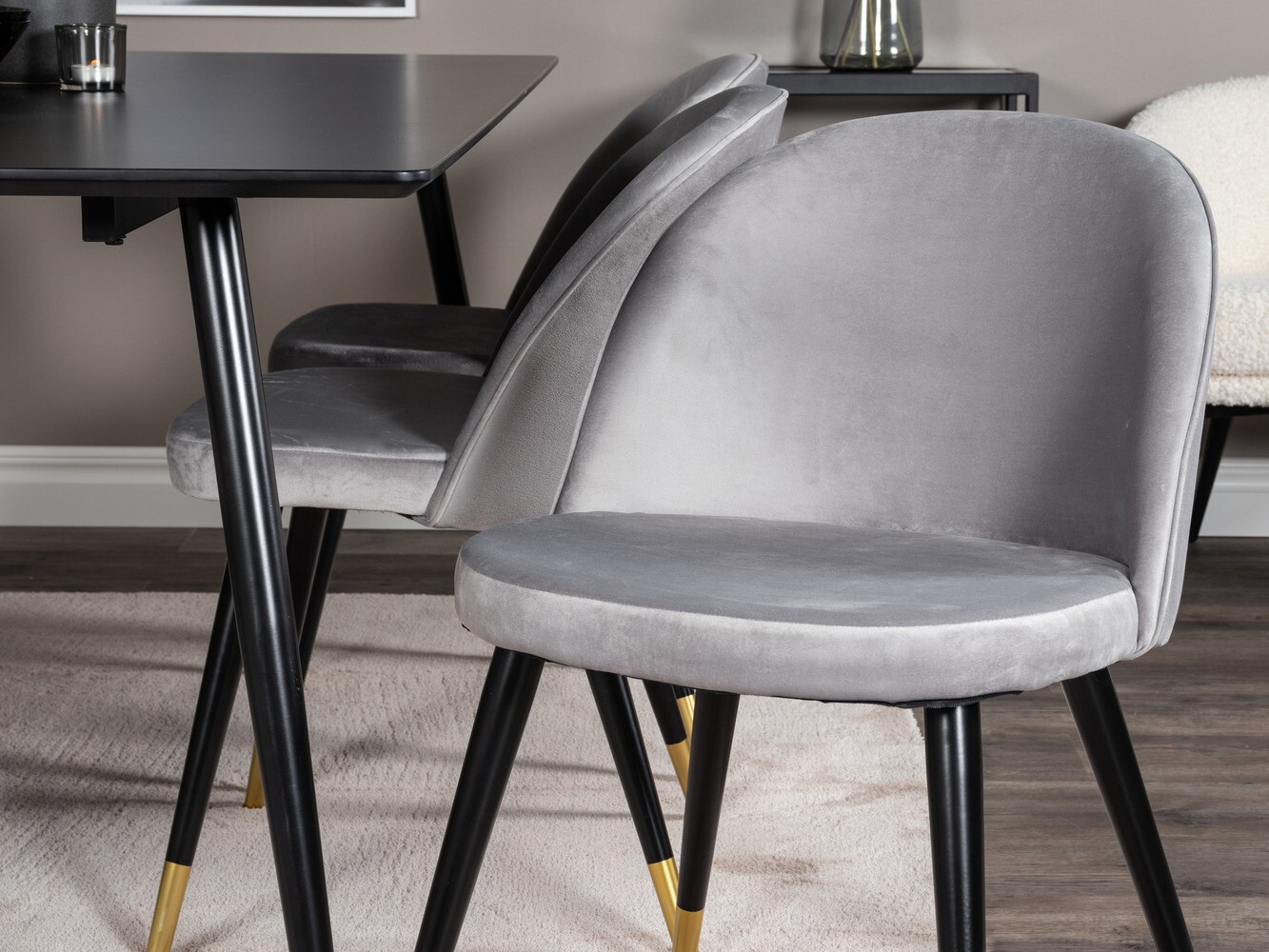 Essgruppe Dallas 1503 (Hellgrau + Schwarz)