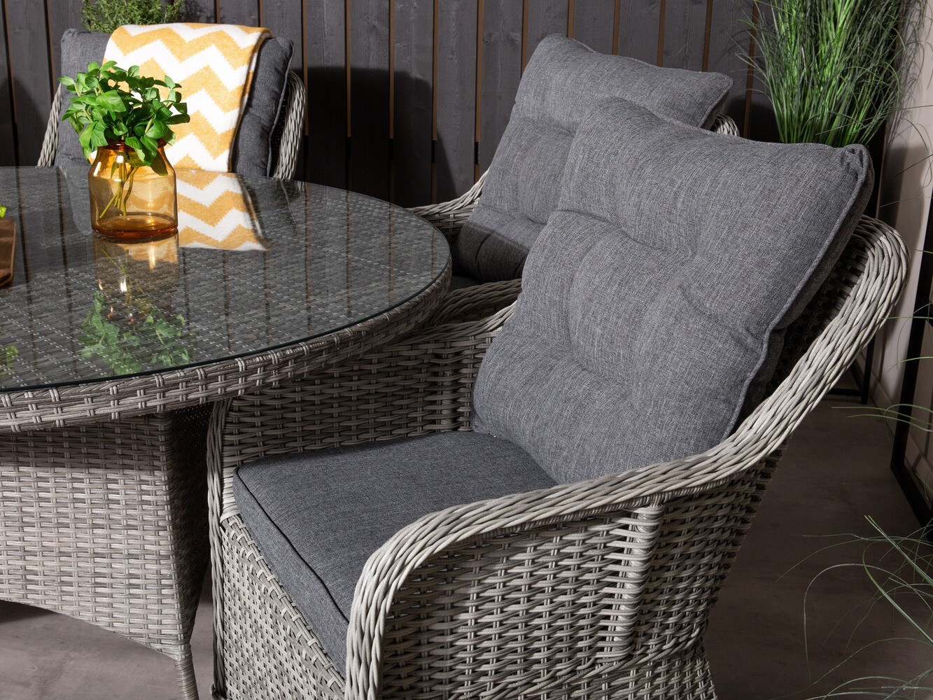 Tisch und Stühle Dallas 594