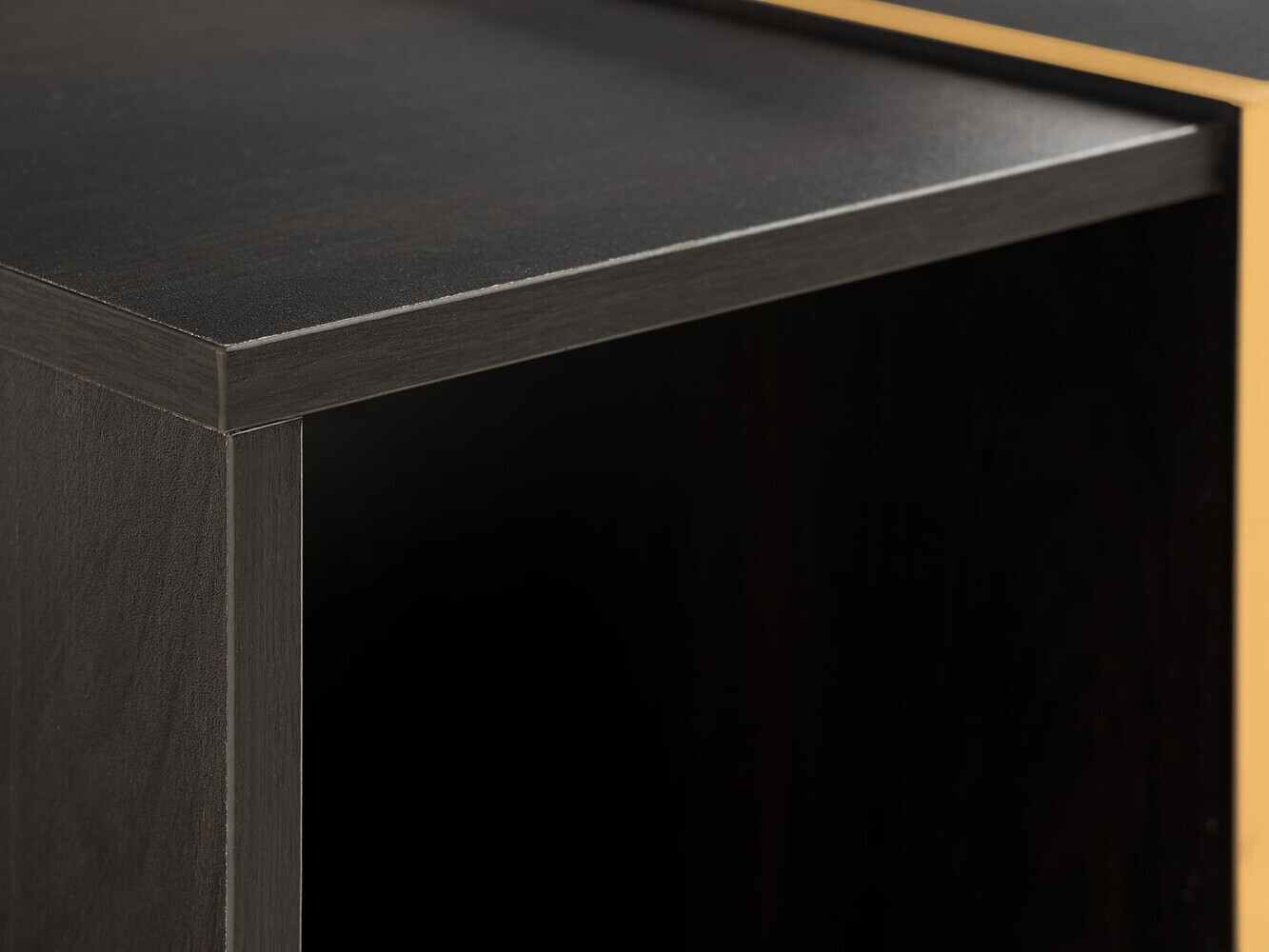 Couchtisch Springfield 178 (Schwarz + Gold)