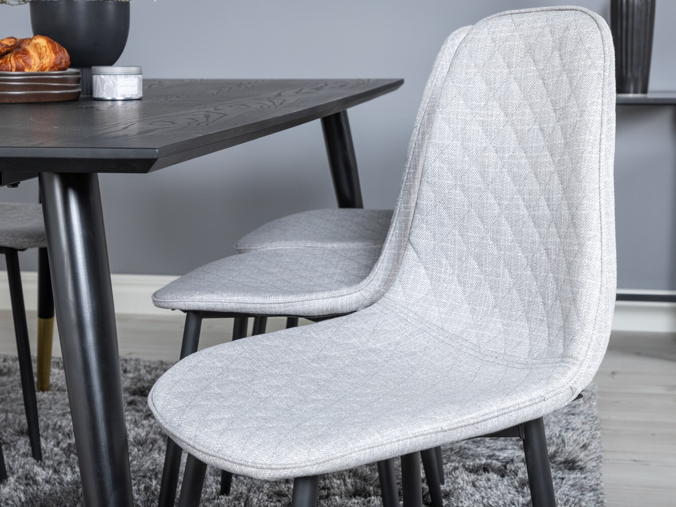 Essgruppe Dallas 2594 (Schwarz + Messing)