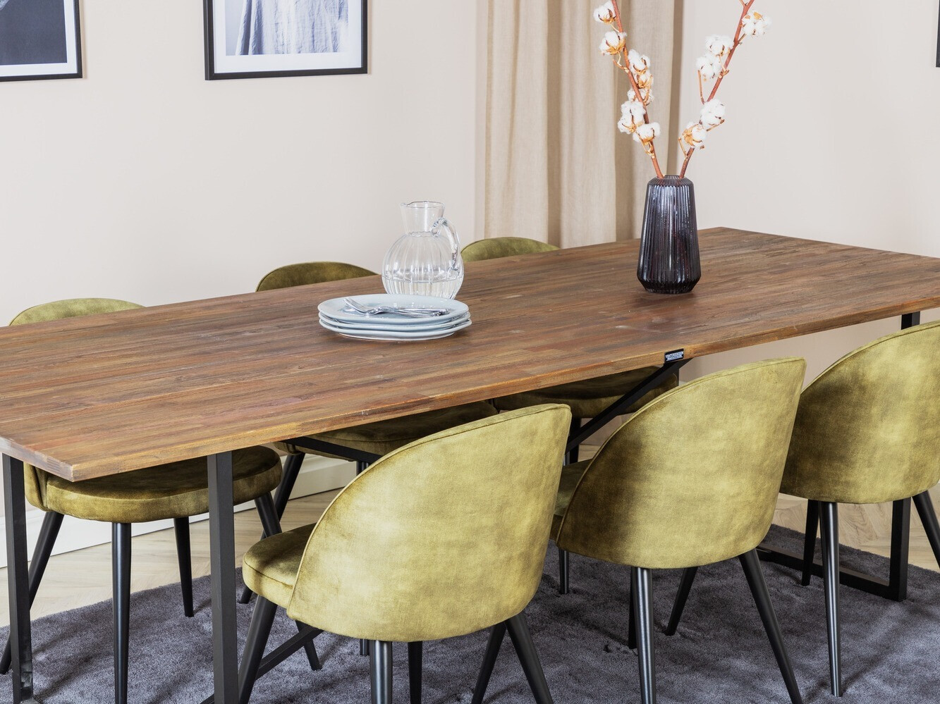 Essgruppe Dallas 1598 (Staubiges Grün)