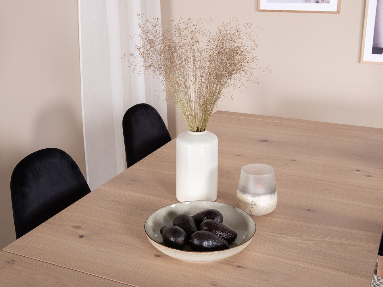 Essgruppe Dallas 2027 (Helles Holz)