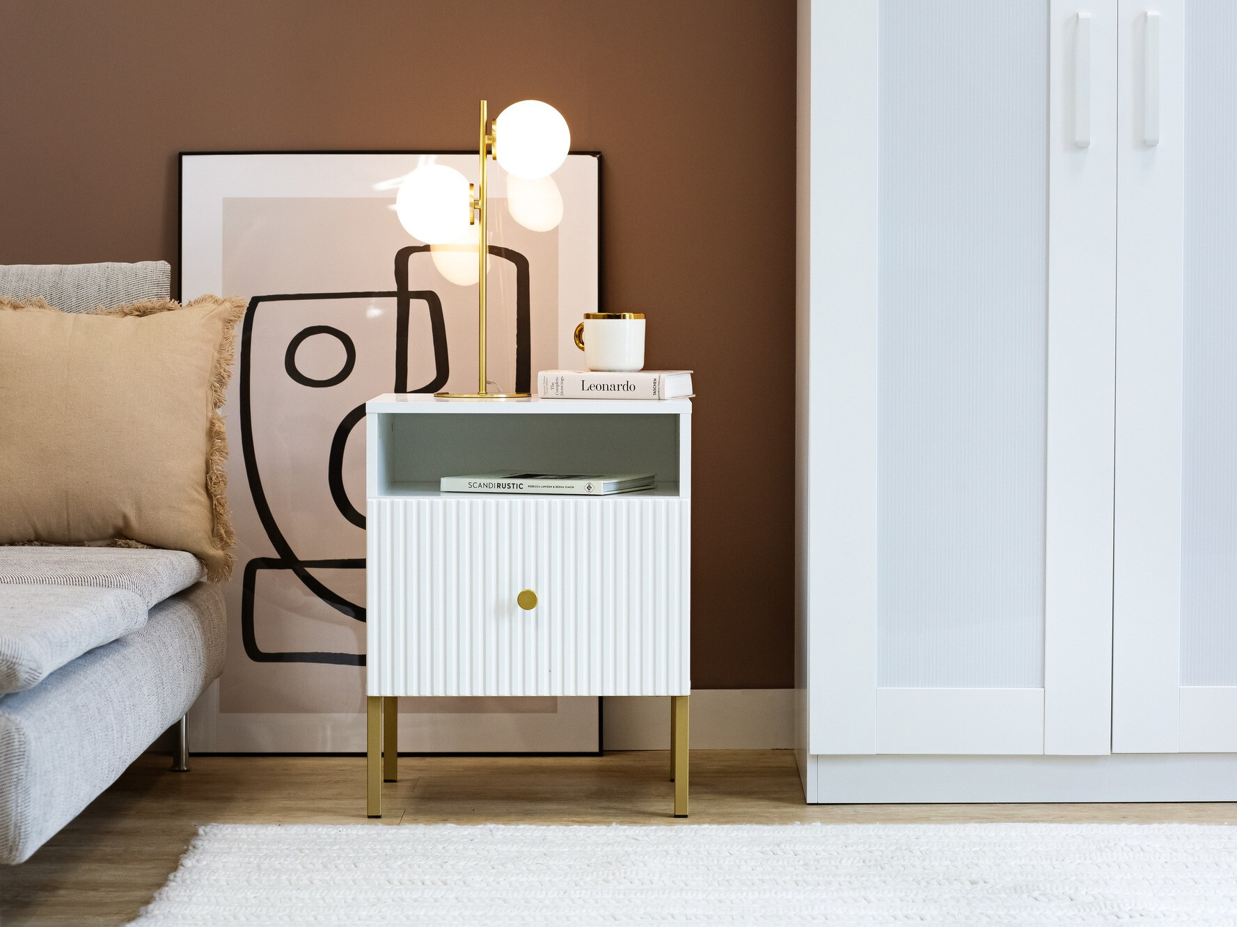 Nachttisch Etliva 106 (Weiß + Gold)