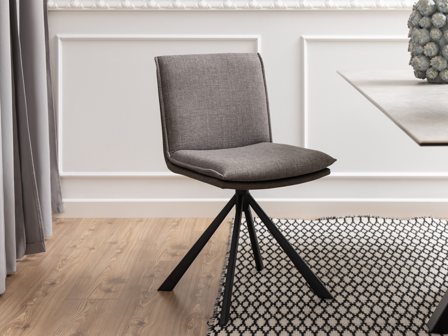 Stuhl Norsica 680 (Hellgrau + Anthrazit + Schwarz)