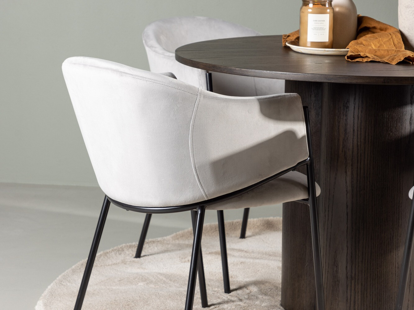 Essgruppe Dallas 4440 (Nussholzoptik dunkel)