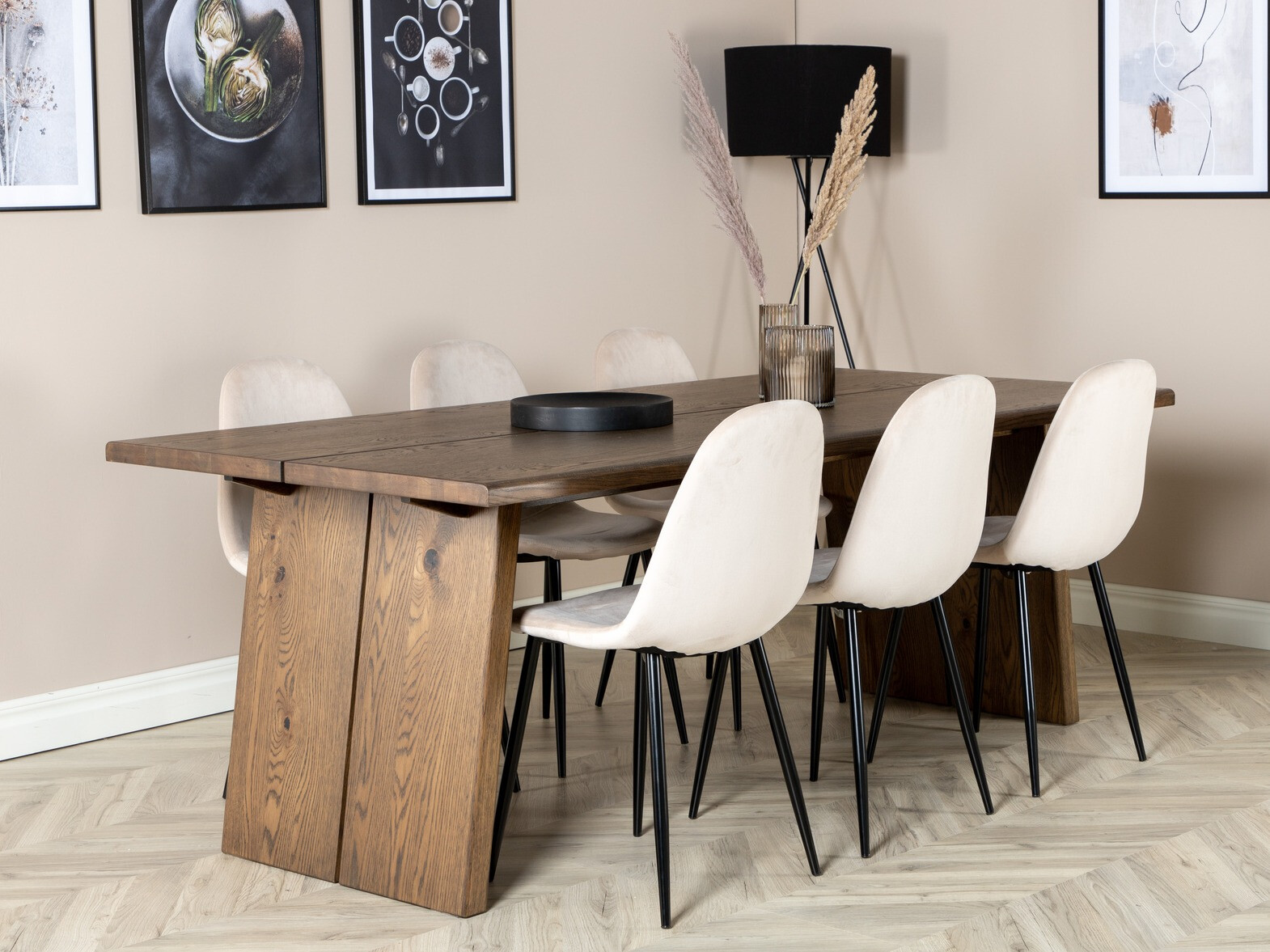 Essgruppe Dallas 1868 (Schwarz + Beige)