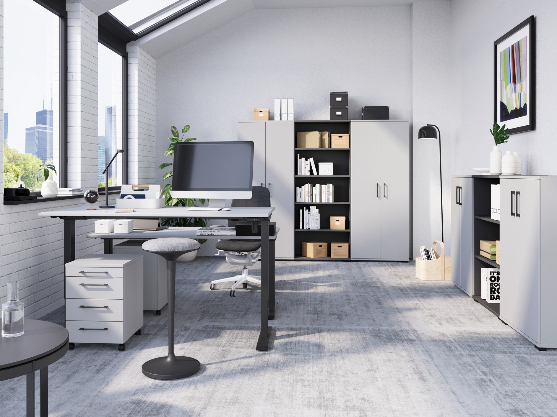 Höhenverstellbarer Schreibtisch Lartesi 117 (Hellgrau + Schwarz)