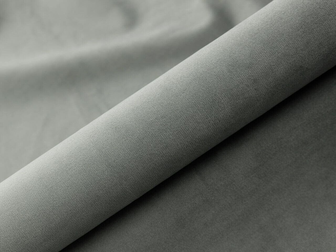 Bett Martinez 116 (Magic Velvet 2217)