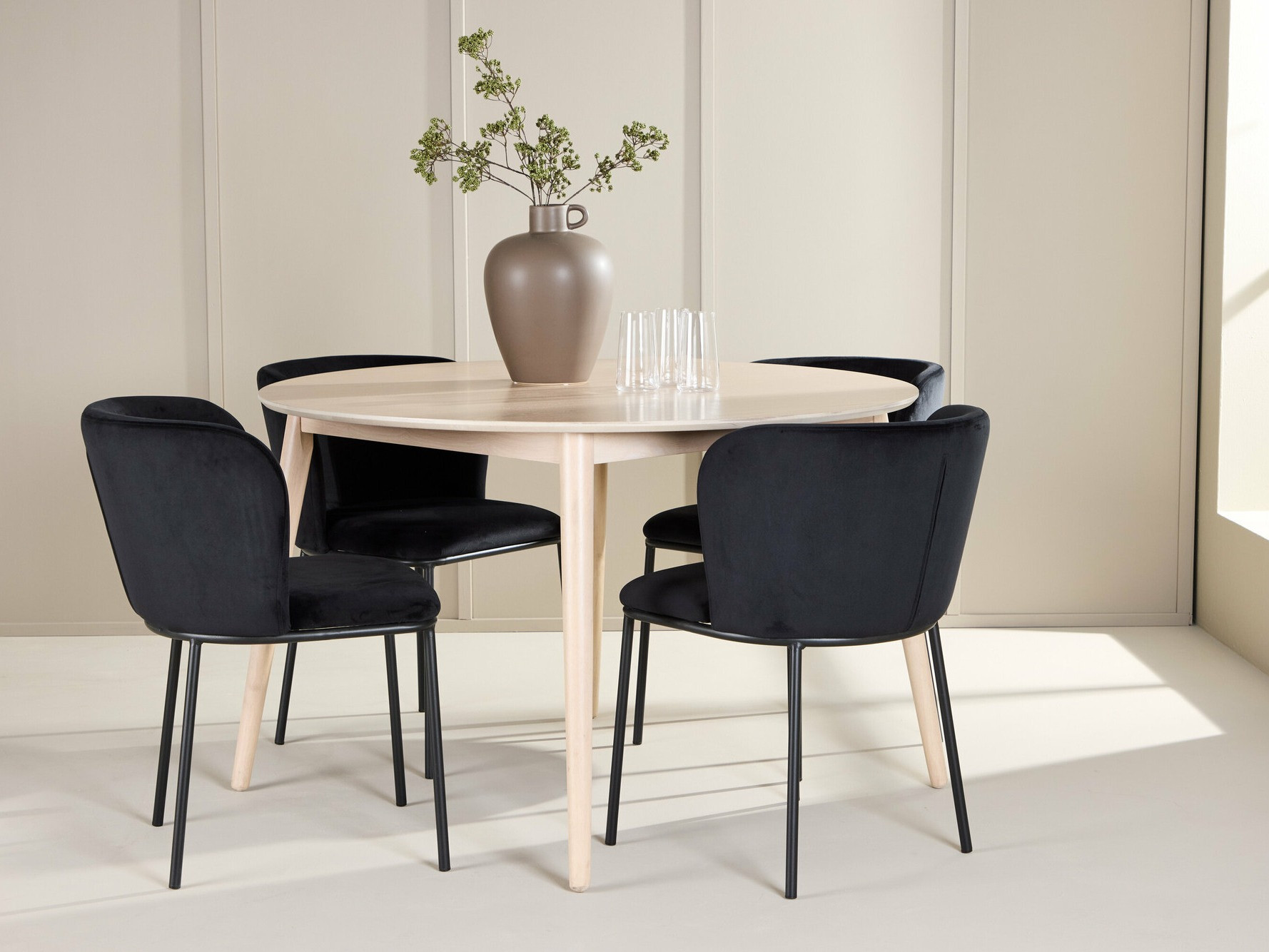 Essgruppe Dallas 4760 (Schwarz)