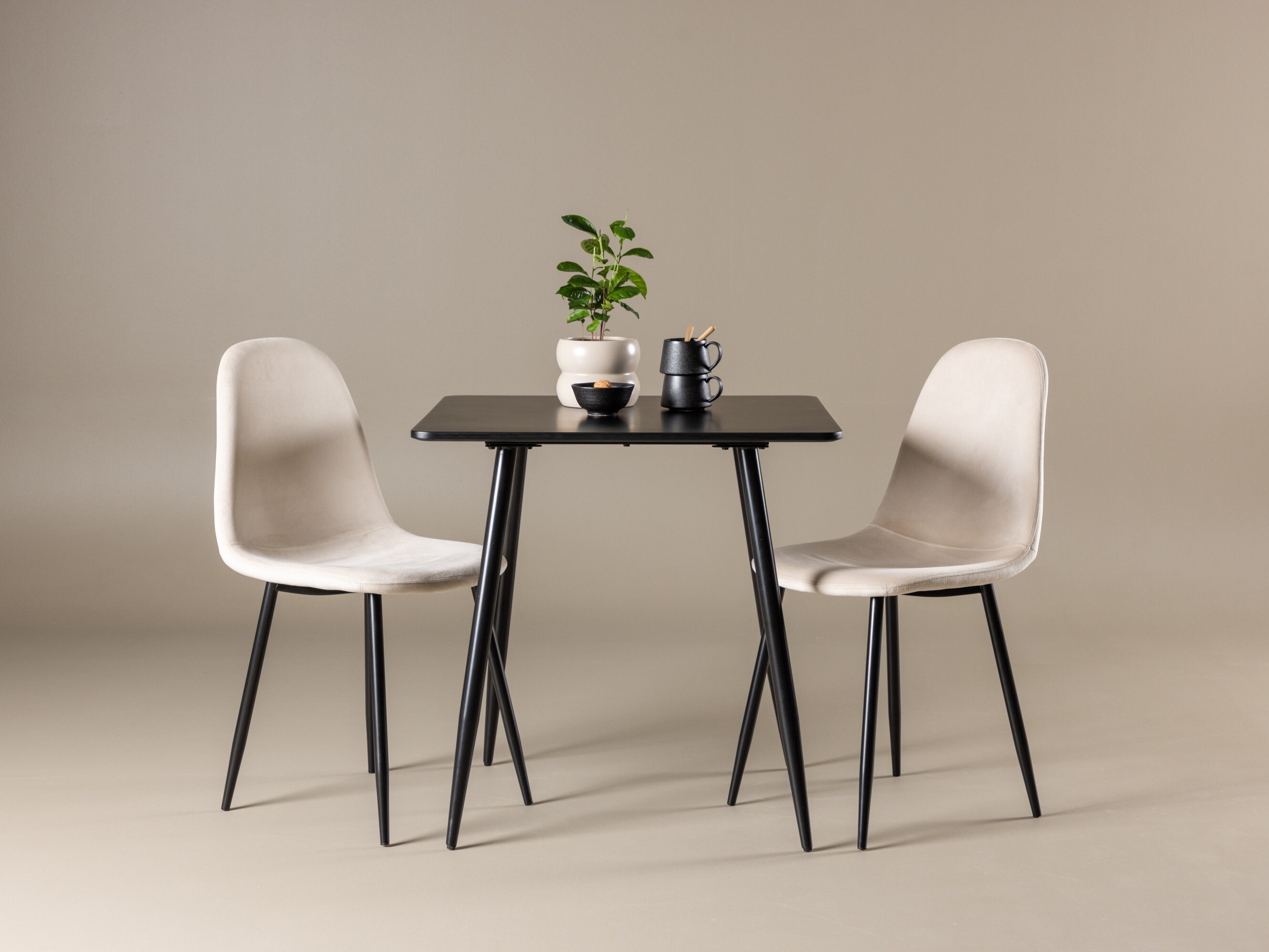 Essgruppe Dallas 4909 (Beige + Schwarz)
