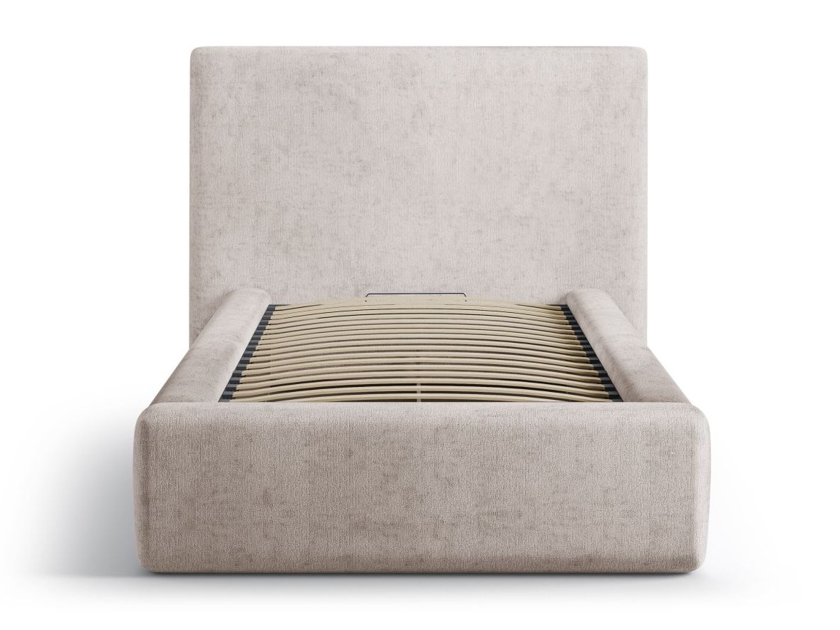 Bett Beckley 205 (Perfect Harmony 04)