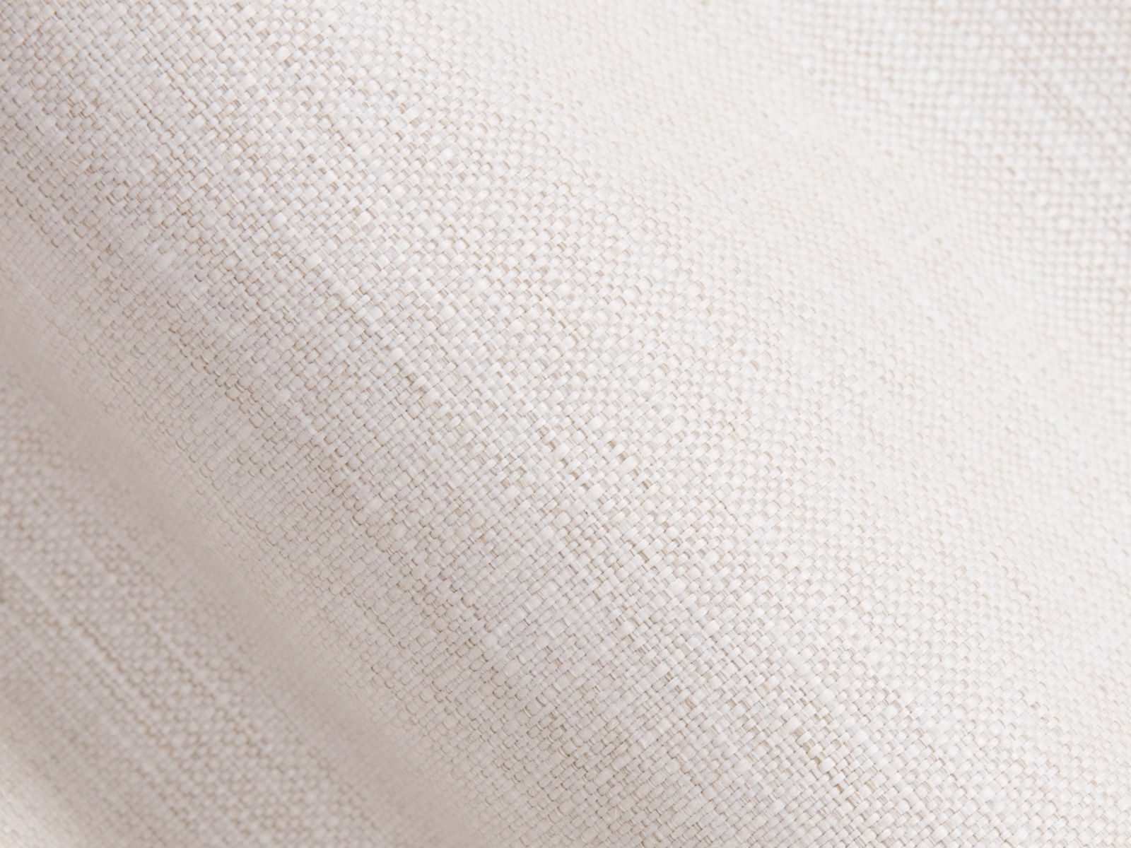 Bett Beckley 338 (BABEL WHITE)