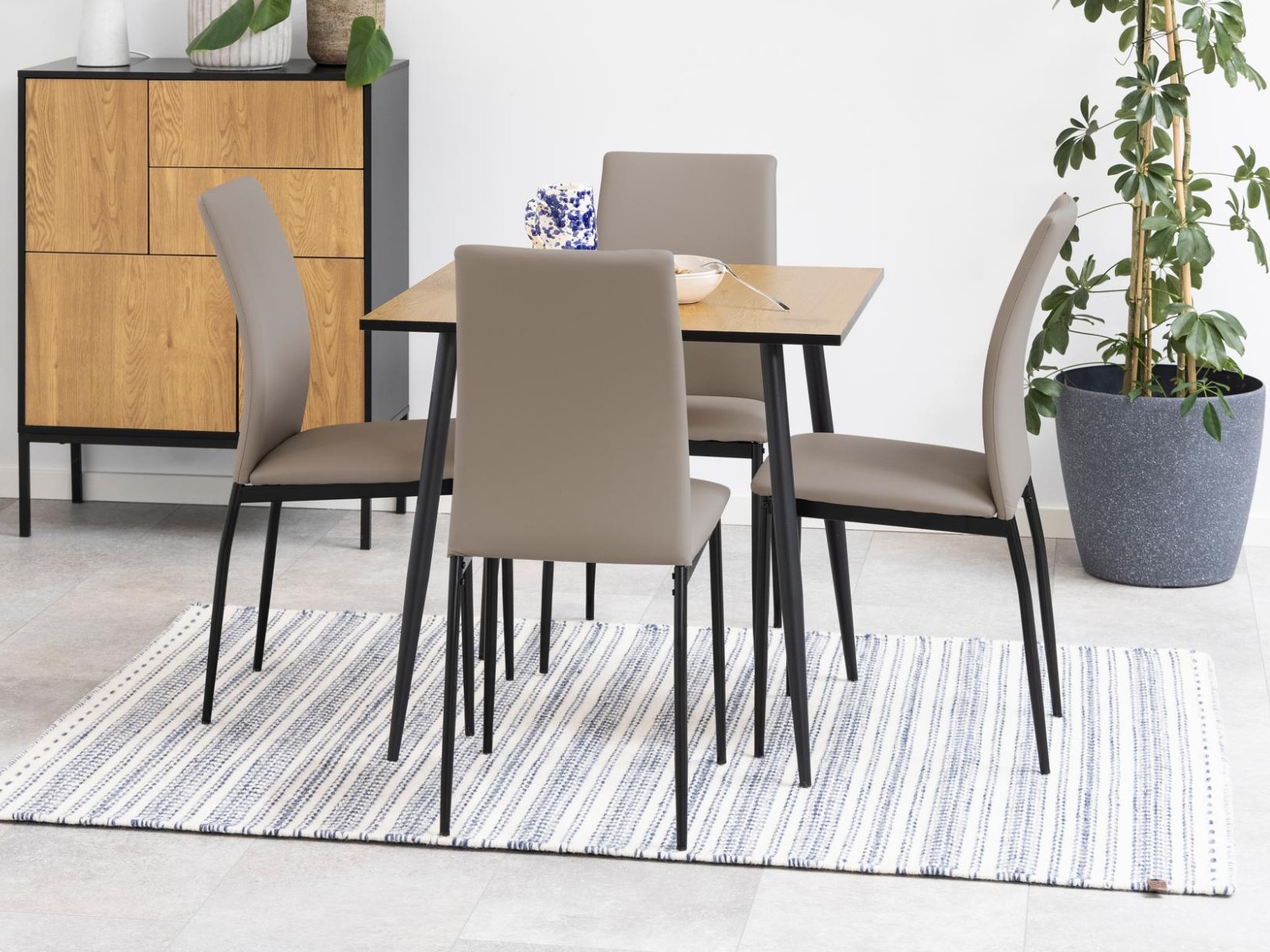 Tisch Norsica 374 (Wildeichenholzoptik + Schwarz)