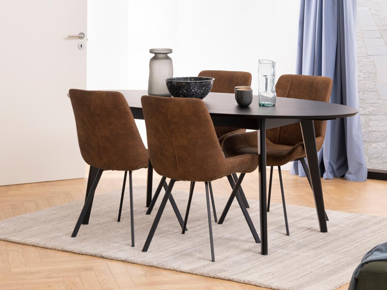 Stuhl Norsica 499 (Braun + Schwarz)