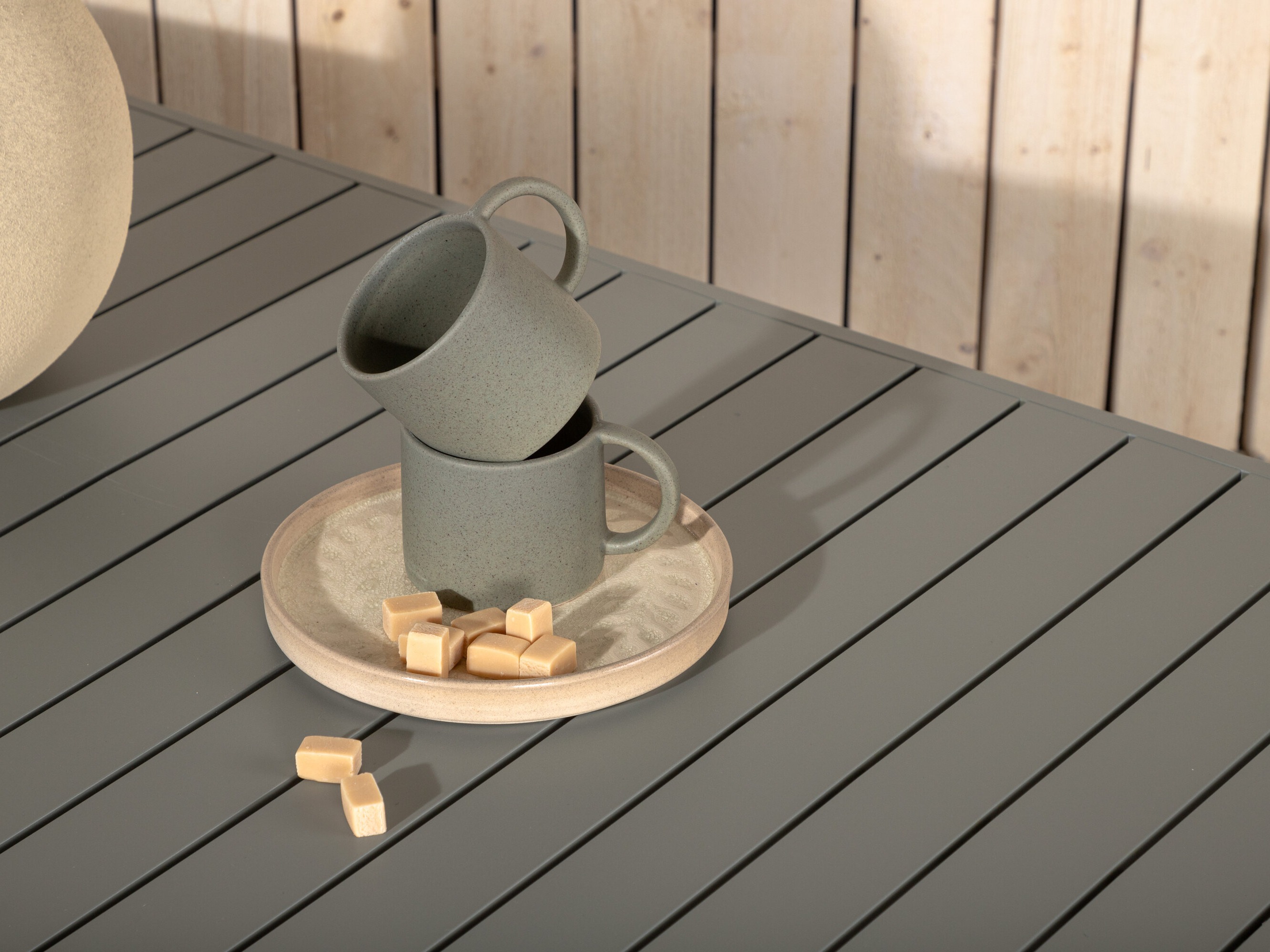 Garten-couchtisch Camorlo 106 (Khaki)