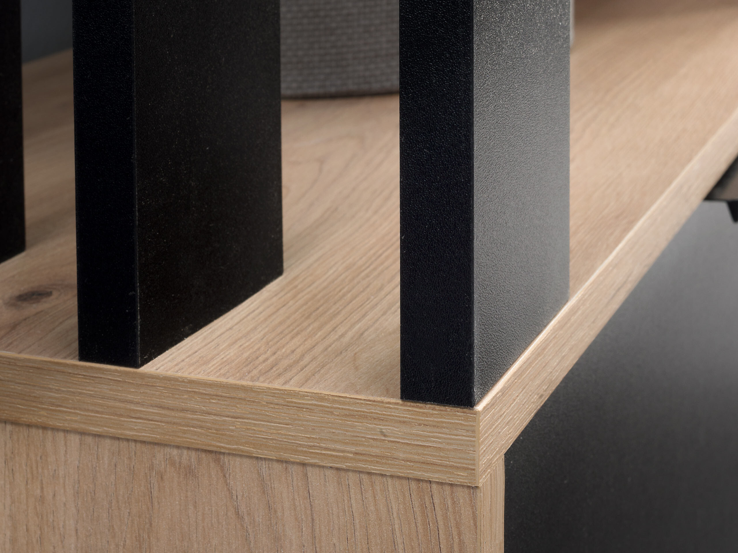 Flurgarnitur Vinea (Artisan Eichenholzoptik + Schwarz)