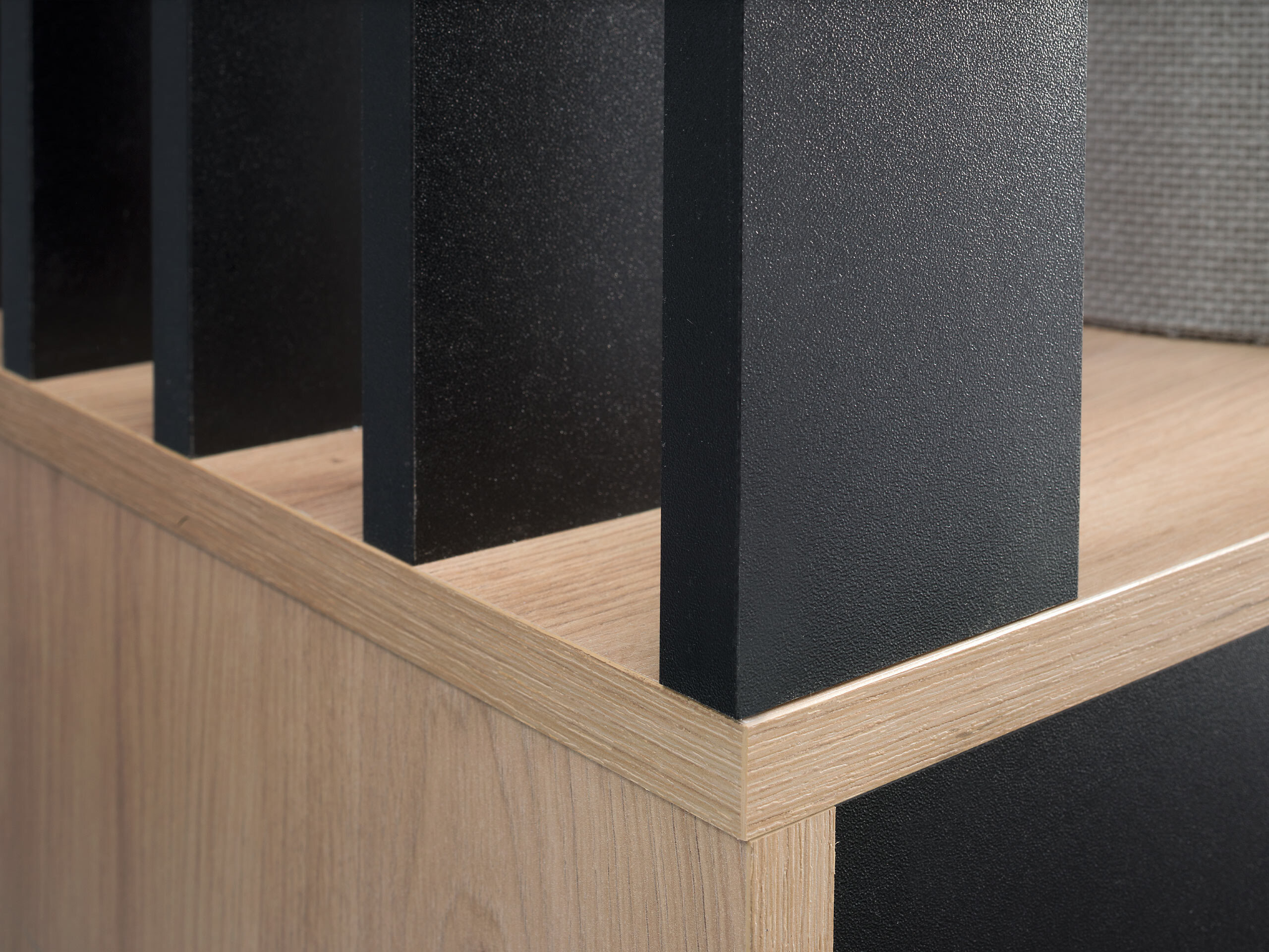 Flurgarnitur Vinea (Artisan Eichenholzoptik + Schwarz)