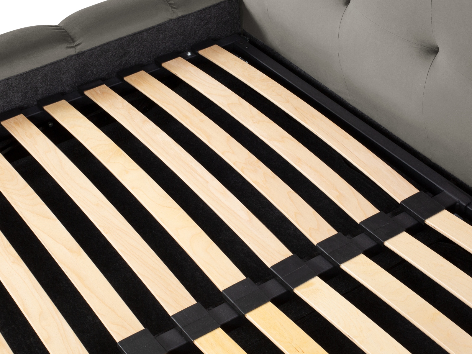 Bett Calelbe 123 (Bluvel 13)